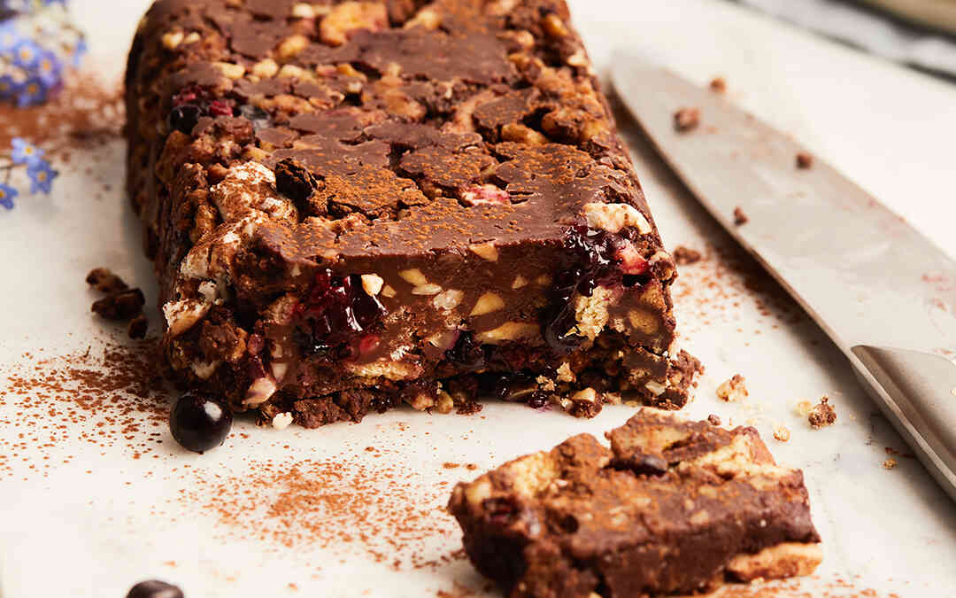 Blackcurrant Fridge Cake